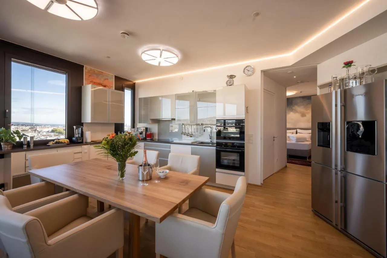 Skyflats Vienna - Rooftop Apartments