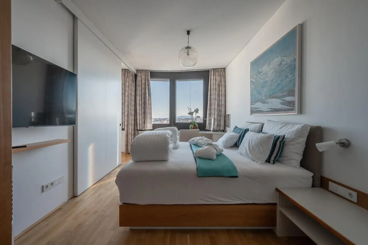 Skyflats Vienna - Rooftop Apartments