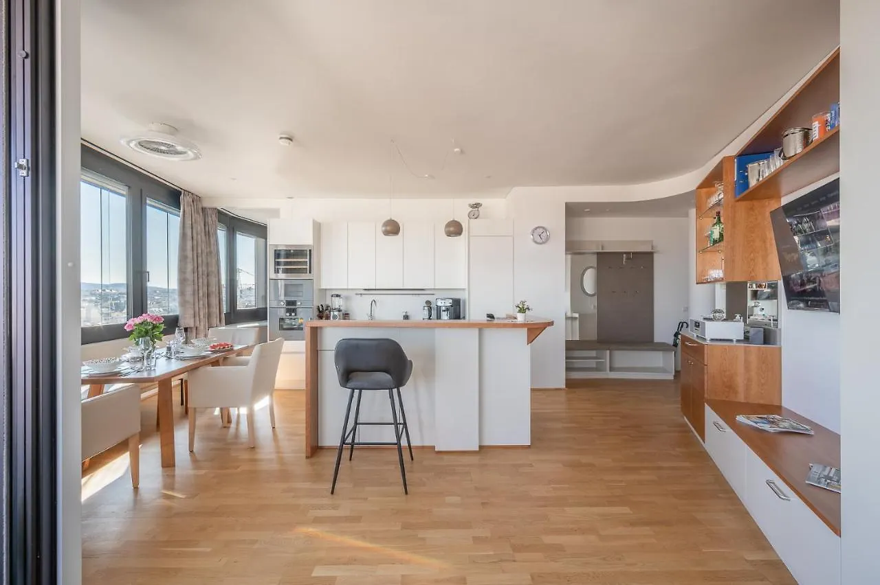 Skyflats Vienna - Rooftop Apartments 0*,